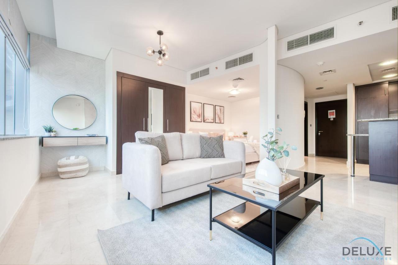 Calm Studio At Sky Gardens Difc By Deluxe Holiday Homes Dubai Buitenkant foto
