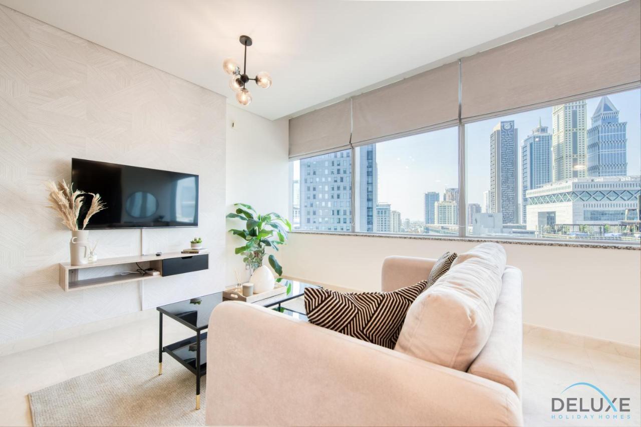 Calm Studio At Sky Gardens Difc By Deluxe Holiday Homes Dubai Buitenkant foto
