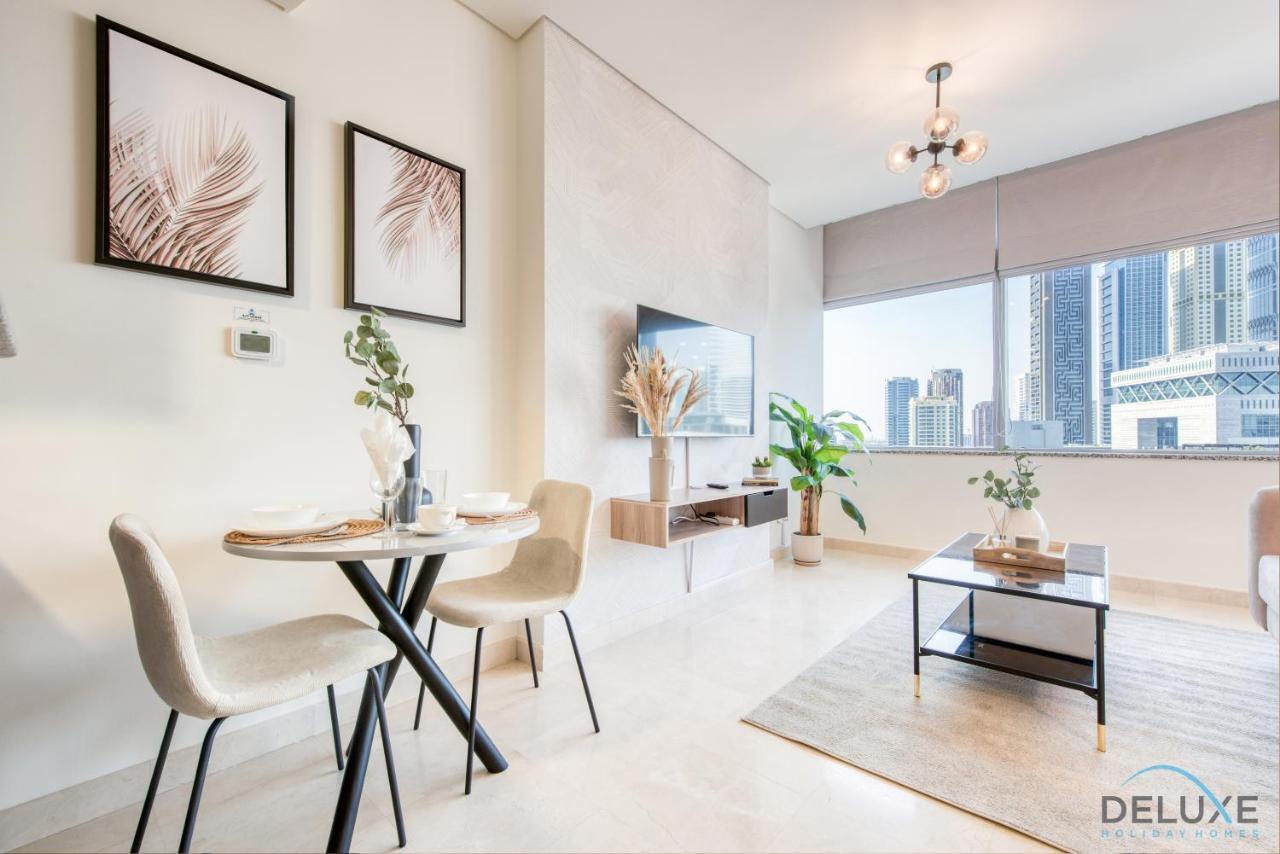 Calm Studio At Sky Gardens Difc By Deluxe Holiday Homes Dubai Buitenkant foto